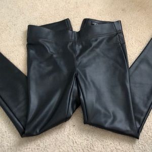 LIKE NEW LOFT leather pants